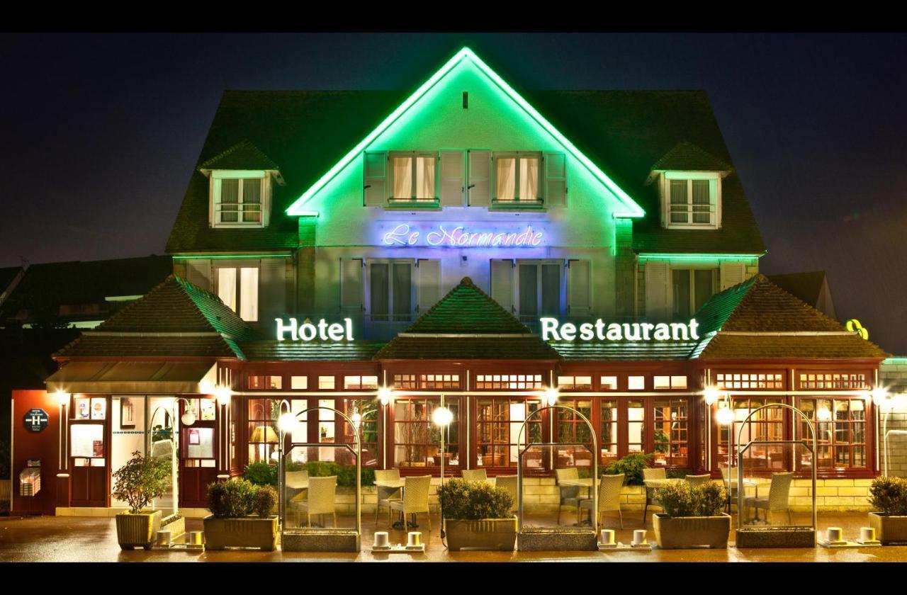 Hotel-Restaurant Le Normandie Luc-sur-Mer Eksteriør bilde